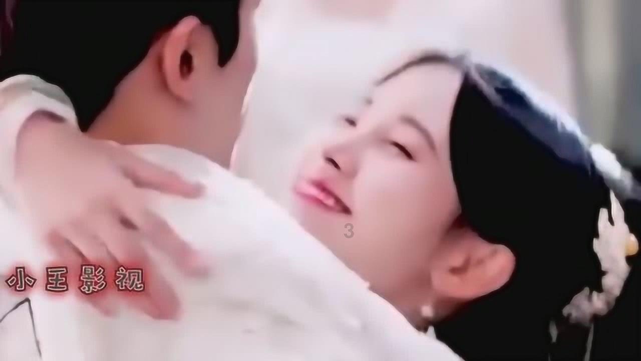 在网上用什么方法哄女朋友开心？游戏画面